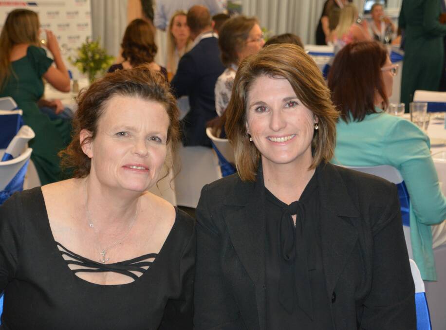 The Tenterfield business awards were held at the golf club on September 16. Pictures by Melinda Campbell. 